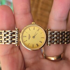 Vintage Longines Swiss Quartz Watch Gold/silver